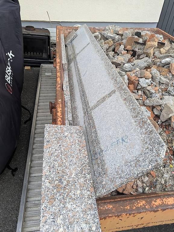 Komplettküchen: Granit Küchenabdeckung, Barplatte – Gebraucht aus Uebeschi von Kaufmich2 1
