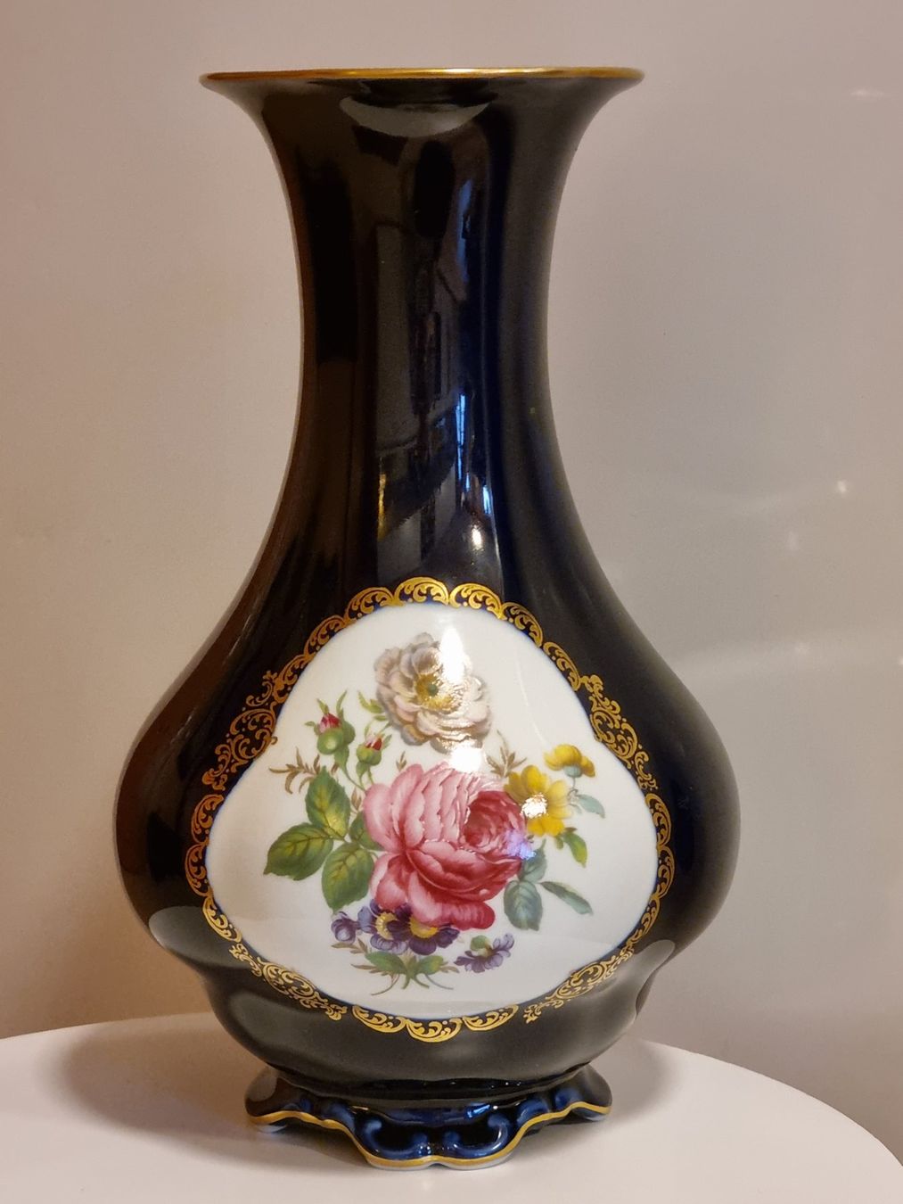 Lindner Vasi & Recipienti: Große Lindner Bavaria Echt Cobalt Vase mit Gold – Usato da Scharnachtal venduto da devin03