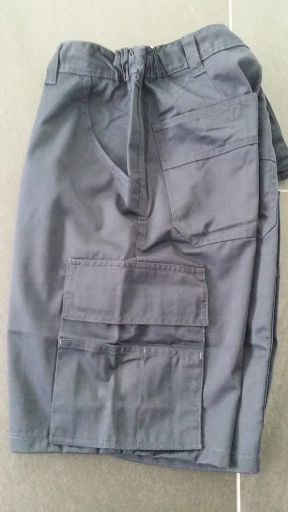 Pantaloni: Arbeits Schors Gr 48 Schwarz(NEU) – Nuovo (secondo la descrizione) da Bischofszell venduto da badza72 6