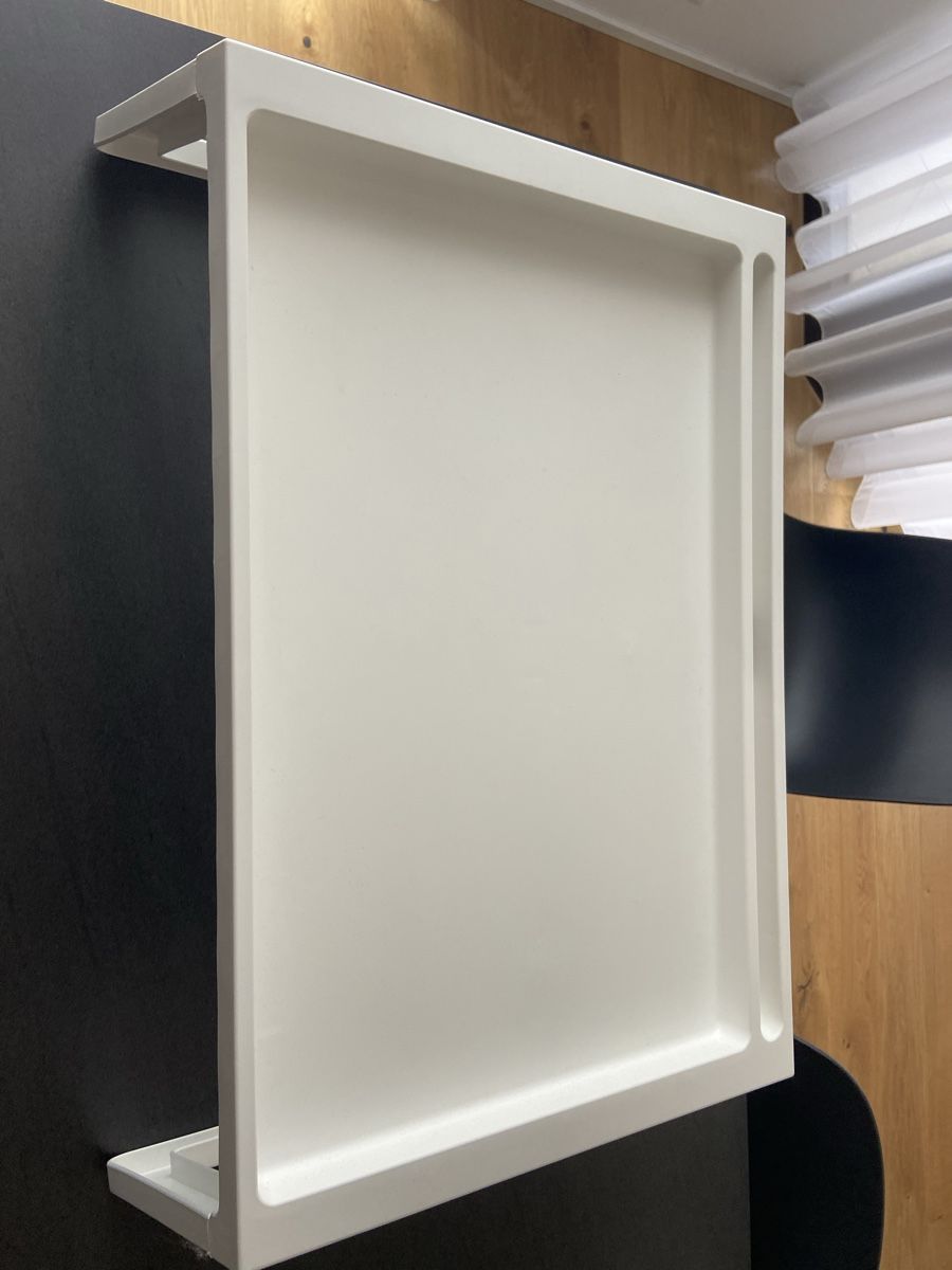 Ikea Piatti di portata: KLIPSK Tablett weiss – Usato da Dielsdorf venduto da lor_j5qt 1