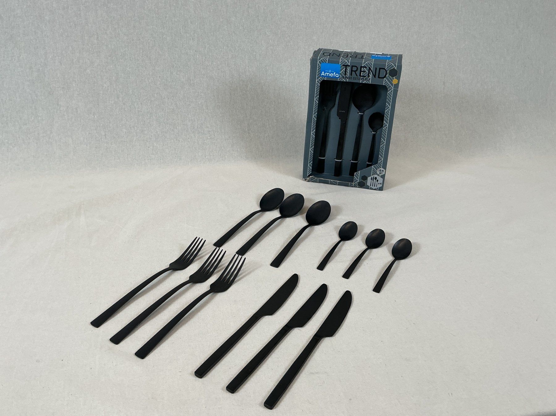 Set di posate: AMEFA Trend Starter Set / Besteck 16 - teilig – Nuovo (secondo la descrizione) da Richterswil venduto da Restwert_Richterswil