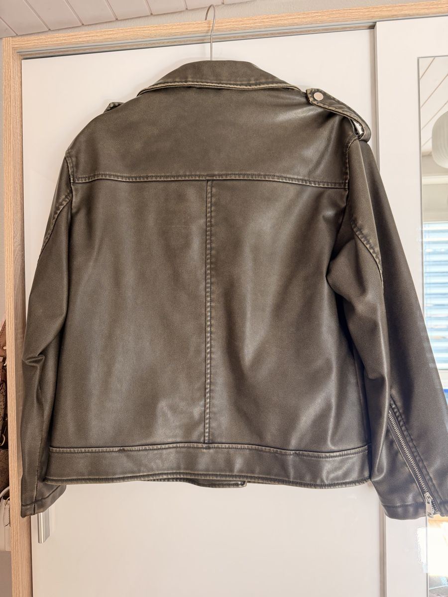 Primark Giacche: Kunstleder Jacke Primark Khaki Oversized – Nuovo (secondo la descrizione) da Kriegstetten venduto da Musli15 2