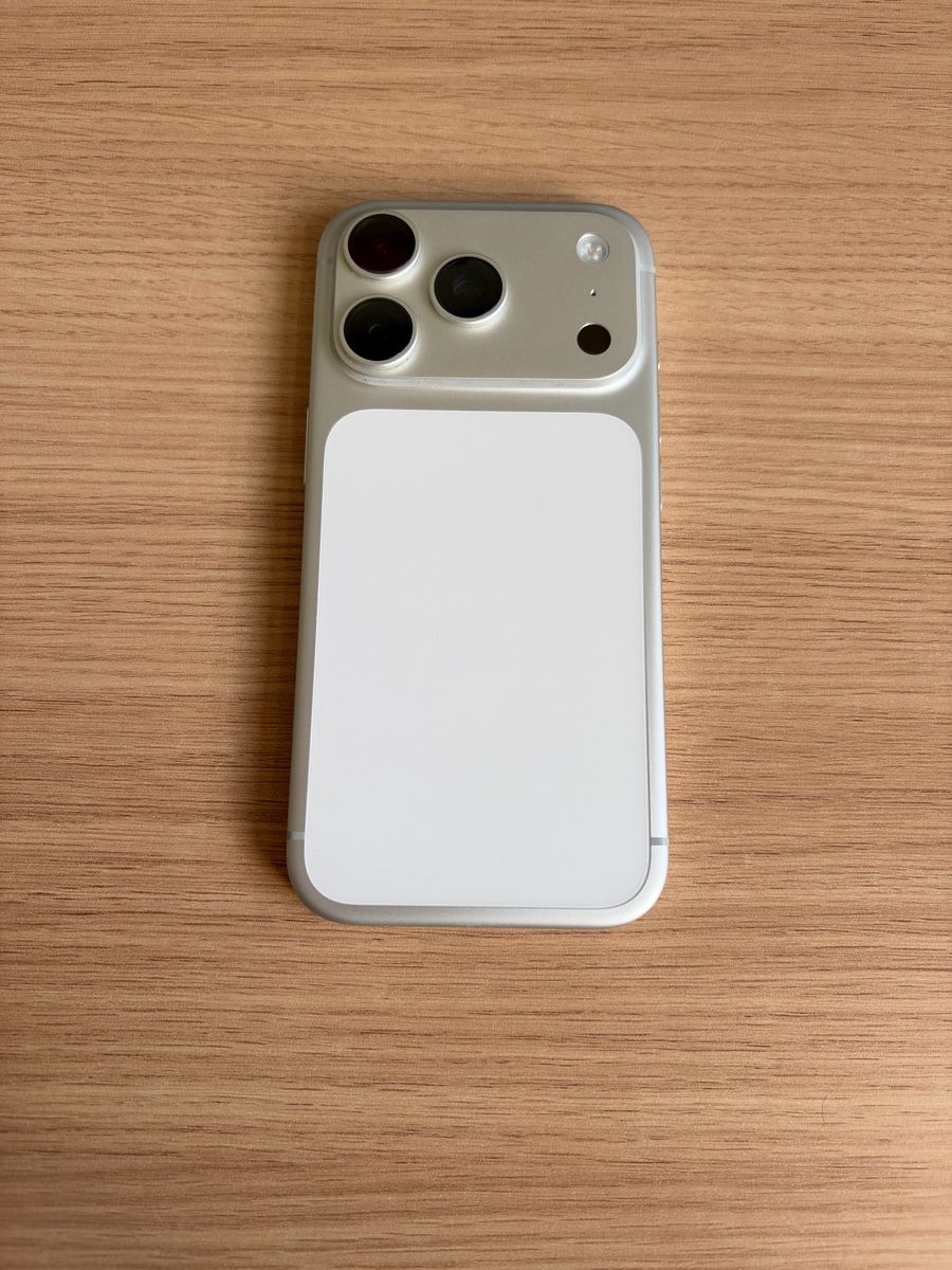Apple Telefoni cellulari / Smartphones: iPhone 17 Pro - 256 GB - Silver – Nuovo (secondo la descrizione) da Buchs ZH venduto da don_angelo88 4