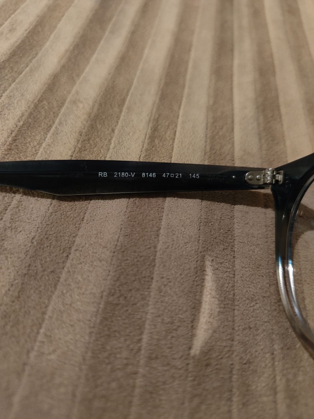 Ray-Ban Brillen & Gläser: Monture de lunettes Ray Ban neuve – Neu (gemäss Beschreibung) aus Biel/Bienne von notfun 4