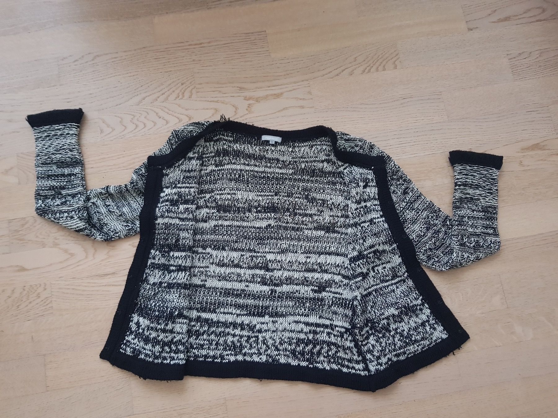 Maddison Giacche: Strickjacke Maddison GrM (38) – Usato da Richterswil venduto da Rem2011 1