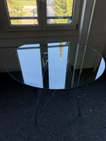 Runder Glastisch mit Metallgestell stabil