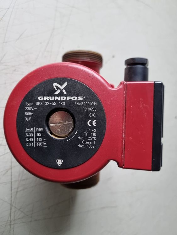 Heiss- Wasserpumpe Grundfos UPS 32-55 180 Umwalzpumpe | Kaufen auf Ricardo