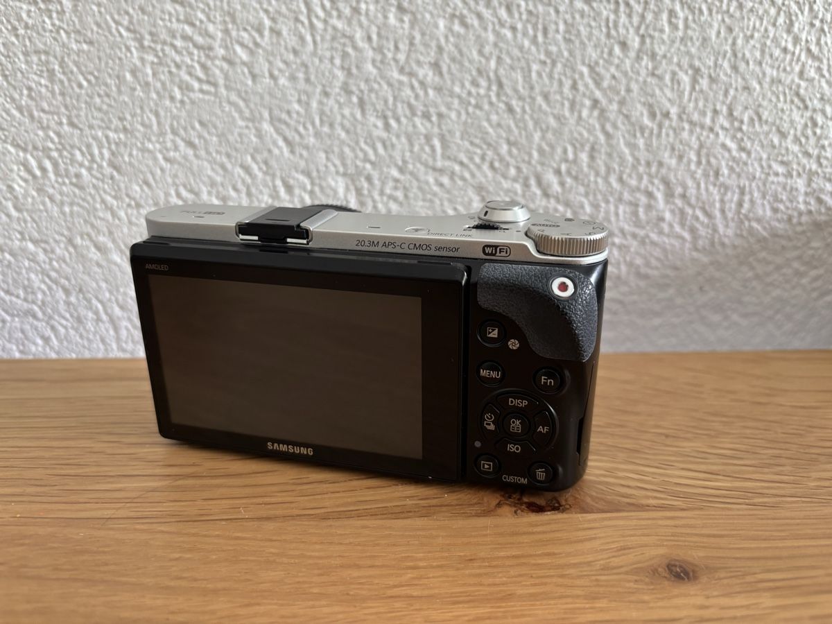 Samsung Kamera: Samsung NX300 – Gebraucht aus Brig von dr12 1