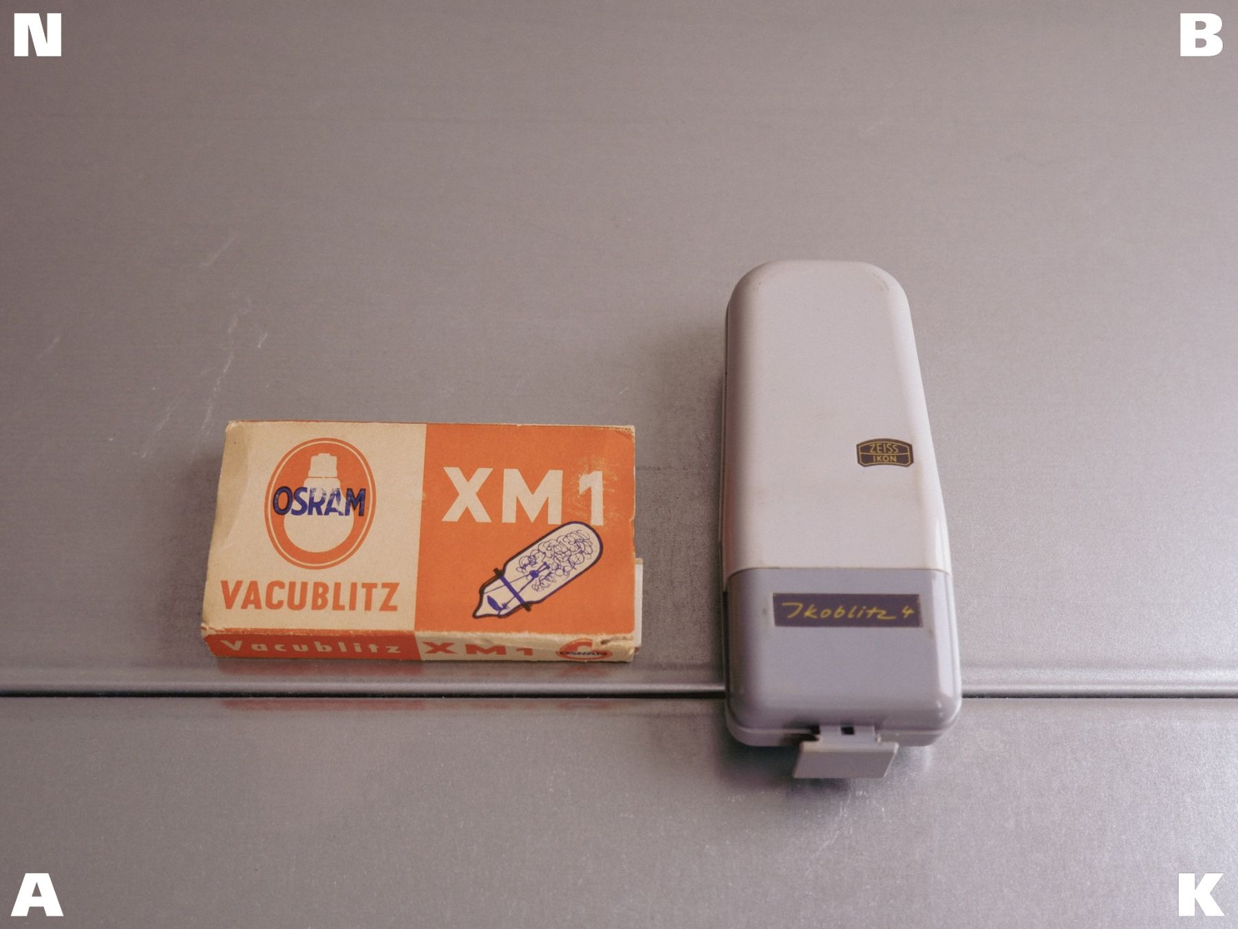 Flash: ZEISS IKON IKOBLITZ 4 – Usato da Zürich venduto da eonbug 7