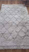 Off White Rug  / Cremefaberner Teppich 2,4m x 1,5m