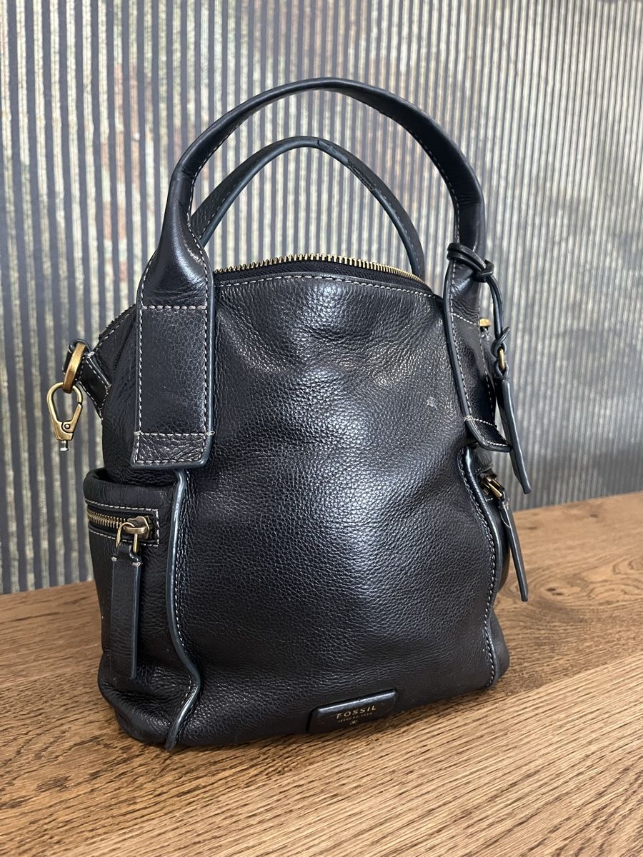 Fossil Borse da donna: Sac à main Fossil noir en cuir – Usato da Chezard-St-Martin venduto da samateka