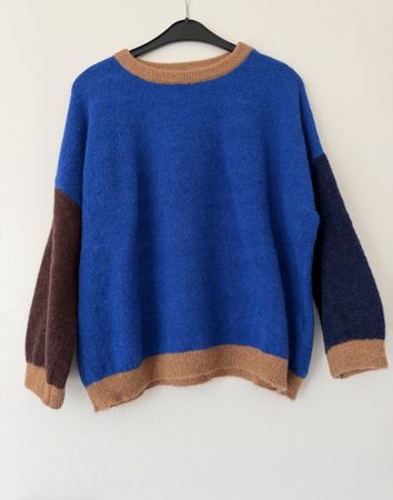 Maglione Alessia Santi blu elettrico 