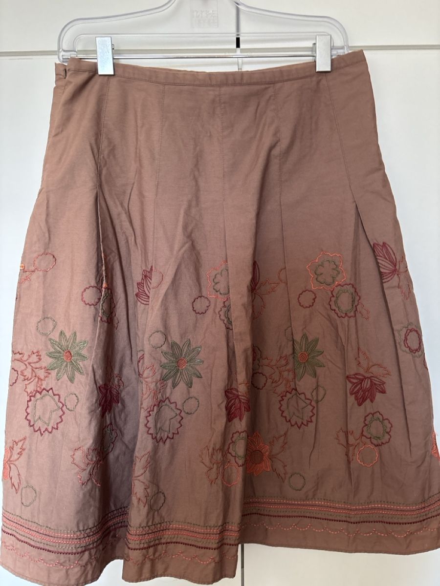 Gonne: Marks&Spencer Rock, braun mit Blumen - Herbst! – Usato da Nebikon venduto da Draga25 2