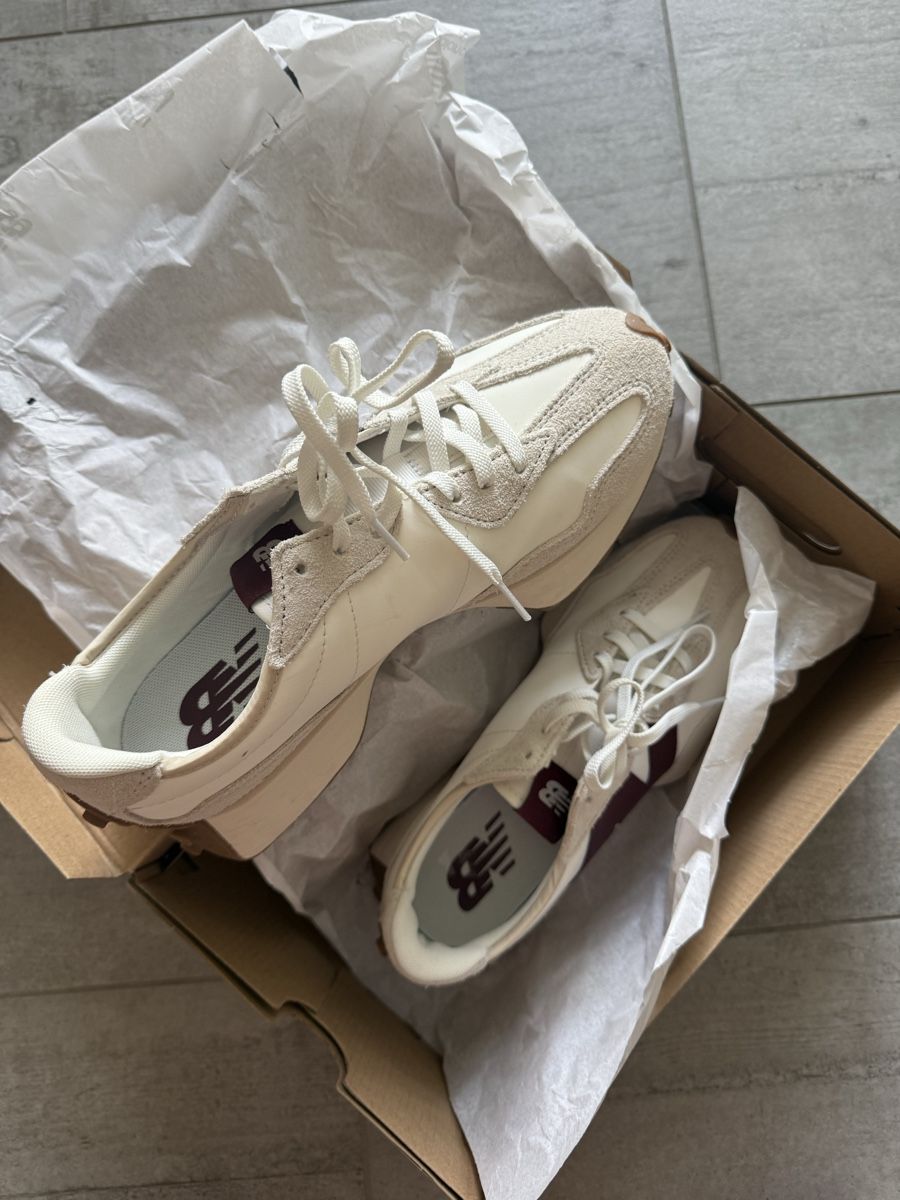 New Balance Chaussures femmes: New Balance Sneaker WS 327 – Neuf (Voir description) à Urdorf par itsannina 1