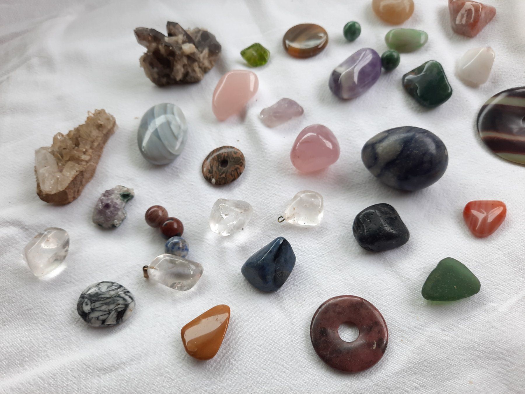 Mineralien & Heilsteine: Kunterbunte Kristallsteine, Sammlung – Gebraucht aus Weinfelden von JoeBaer 1