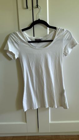Weisses Basic T-Shirt, Kurzarm Shirt, Sommer Must-Have!