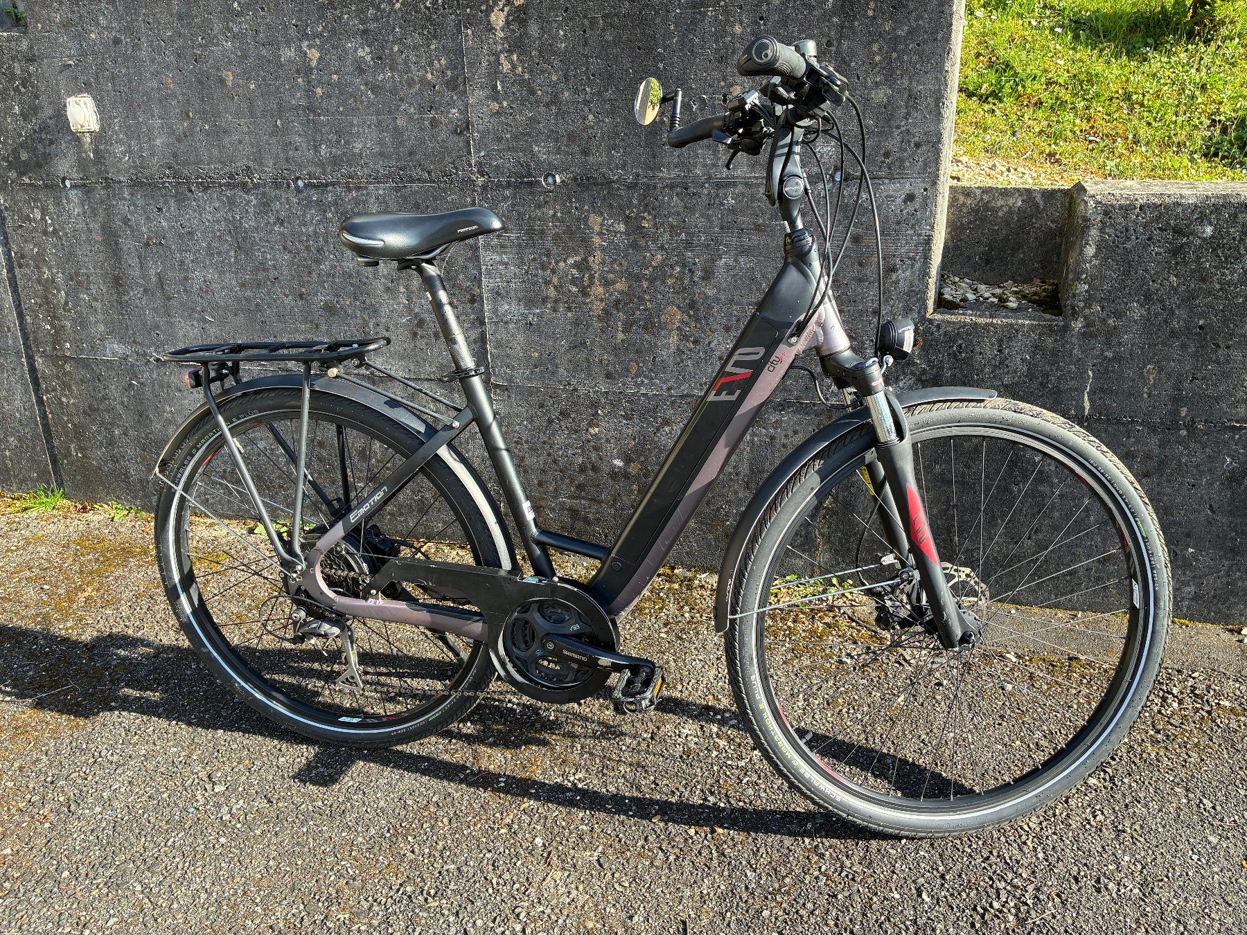 Velos: E-Bike, EVO City, Wave Pro 28", 650W – Gebraucht aus Klingnau von Joal4
