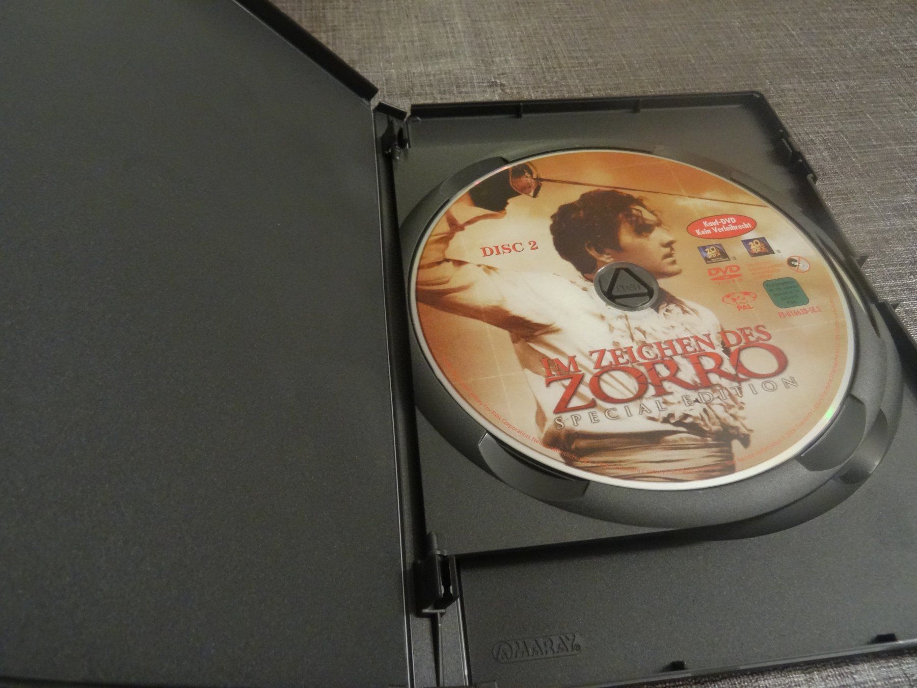 Tutti i DVDs: Im Zeichen des Zorro 2-Disc Special Edition DVD – Usato da Olten venduto da Disc-Verkauf 1