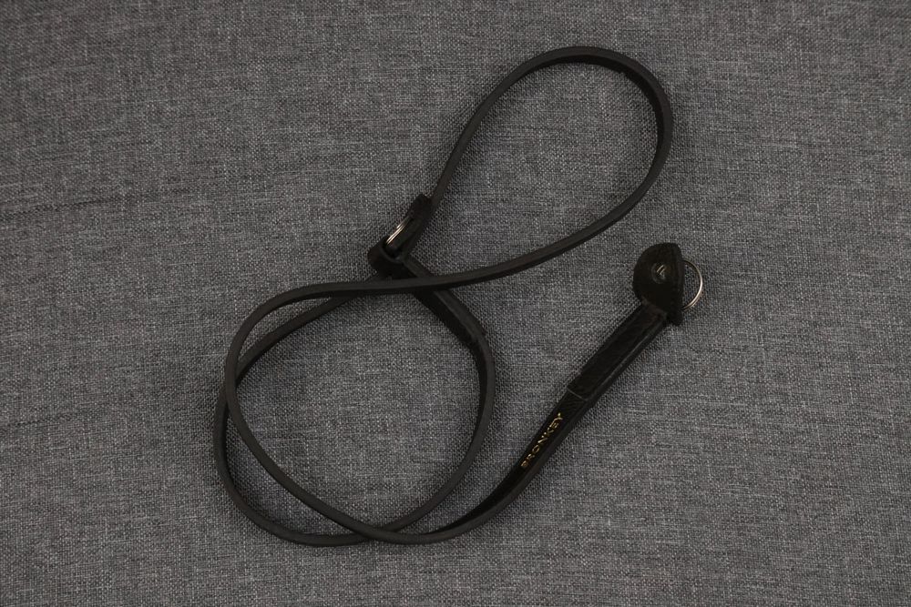 Bronkey Roma #101 Black Leather Camera Strap 95cm (Gebraucht) in ...