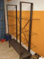 Regal aus Stahl und Glas mit vier Ablagen, gebraucht