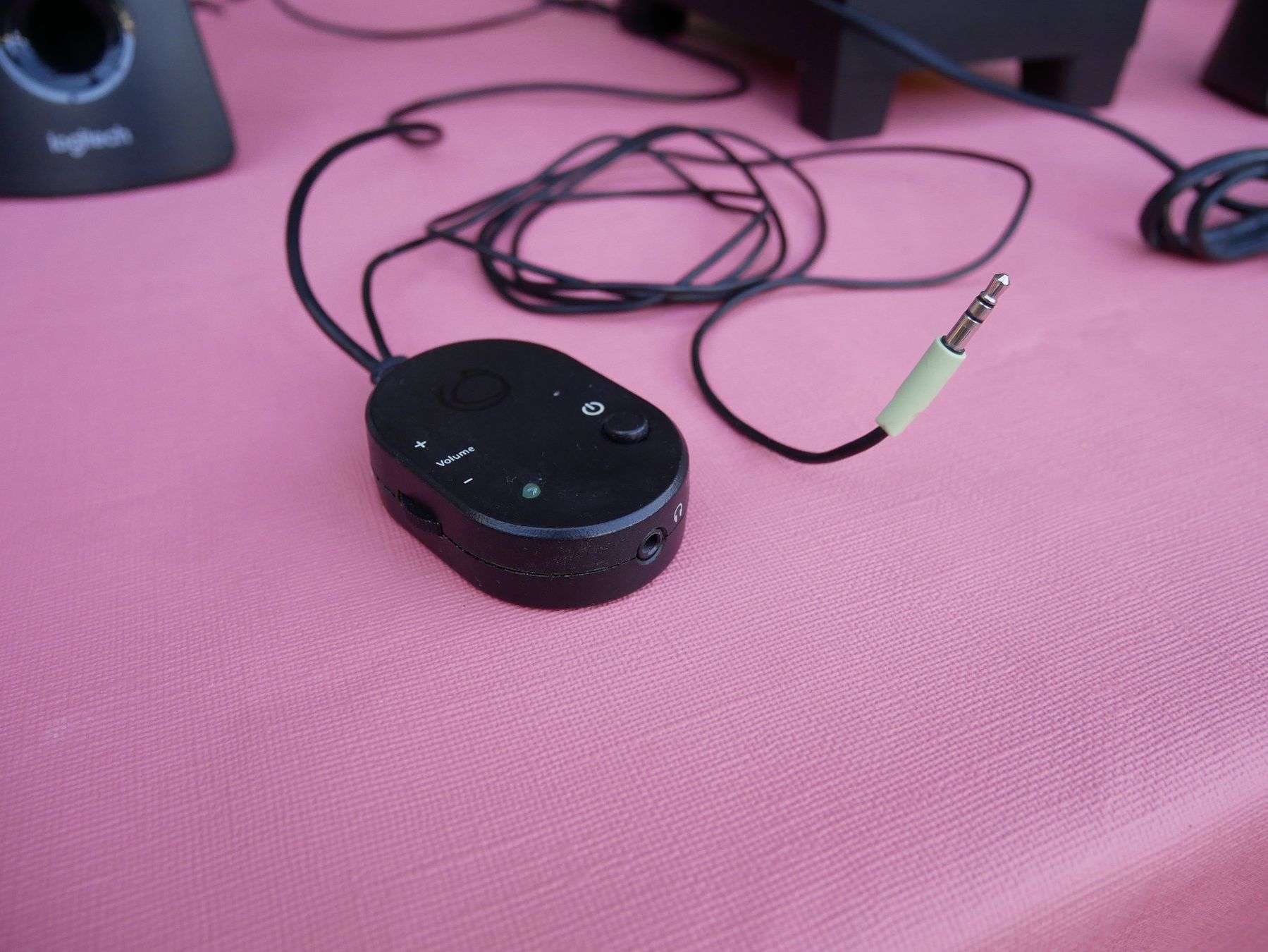 Logitech Casse acustiche: Lautsprecher-Set Logitech 2.1 System schwarz – Usato da Niederwangen BE venduto da Benny.7 2