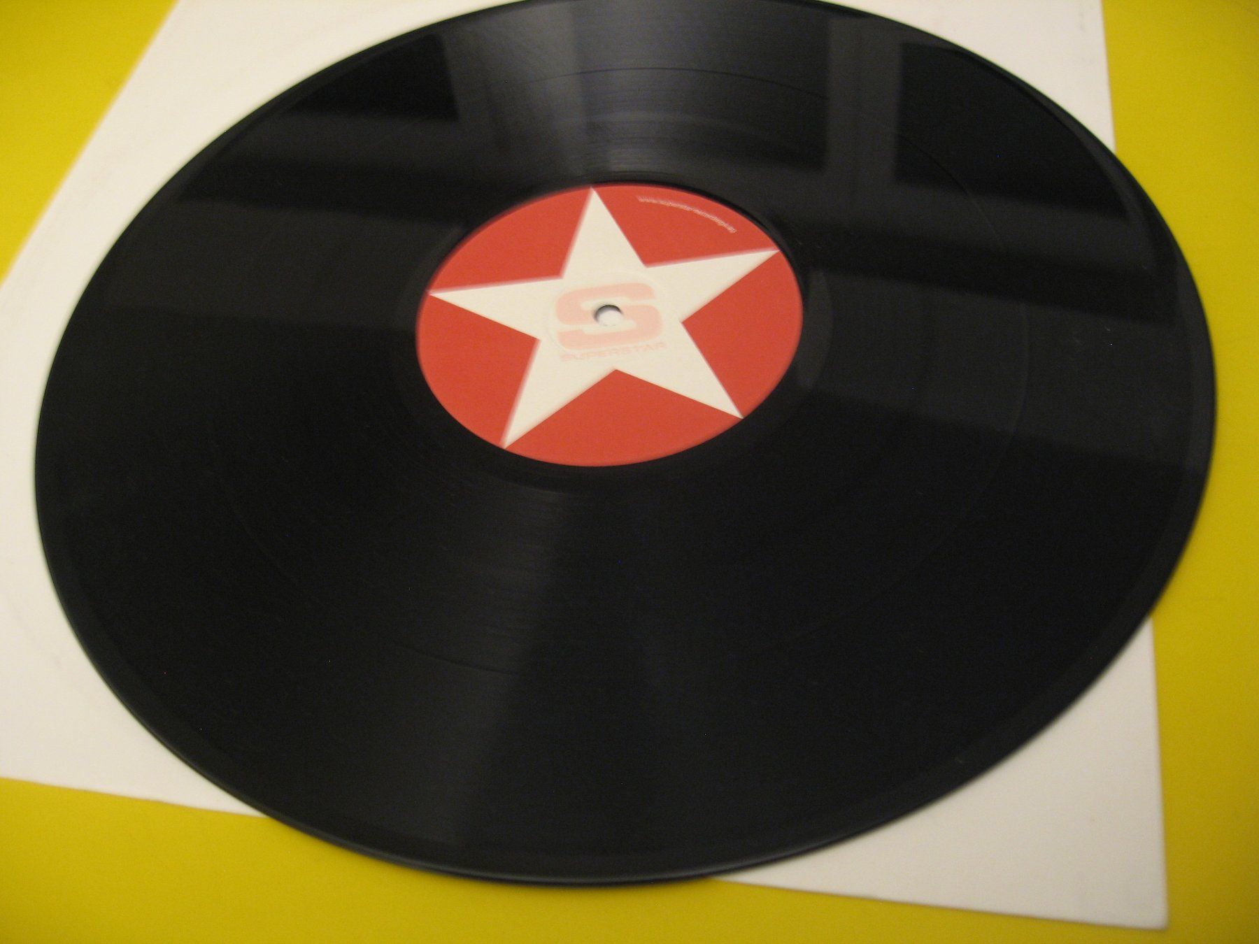 Schallplatten: Märtini Brös. - 2002 - Flash. (mit Tiga Remixes) – Gebraucht aus Zürich von Hikikomori 2