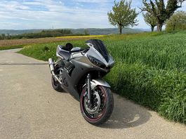 Yamaha YZF-R6, 2006, zuverlässig und gepflegt