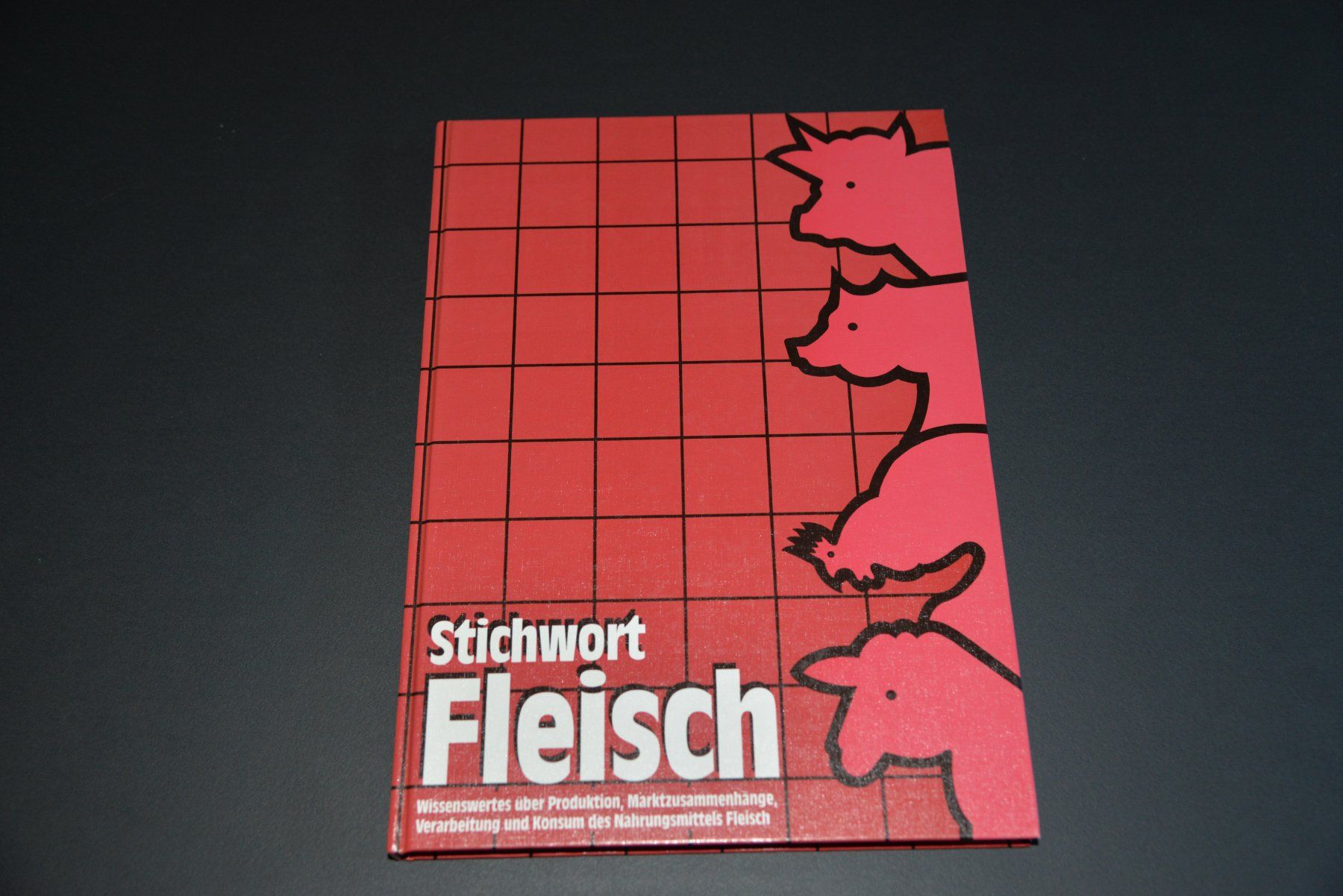 Libri: Stichwort Fleisch, 1. Auflage, 1985 – Usato da Lungern venduto da Kammer-Lungern 1