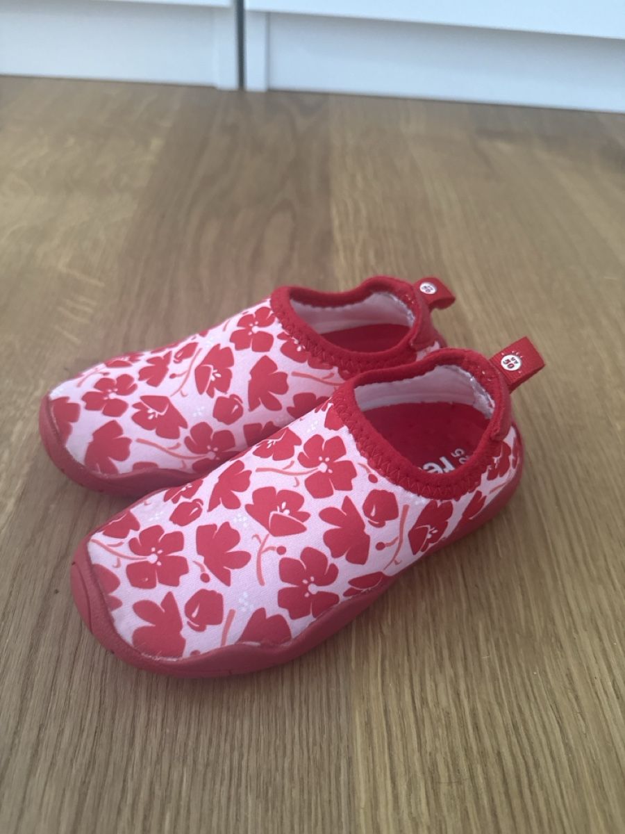 Reima Scarpe per ragazze: Reima Wasserschuhe 25 – Usato da Rotkreuz venduto da meninaa