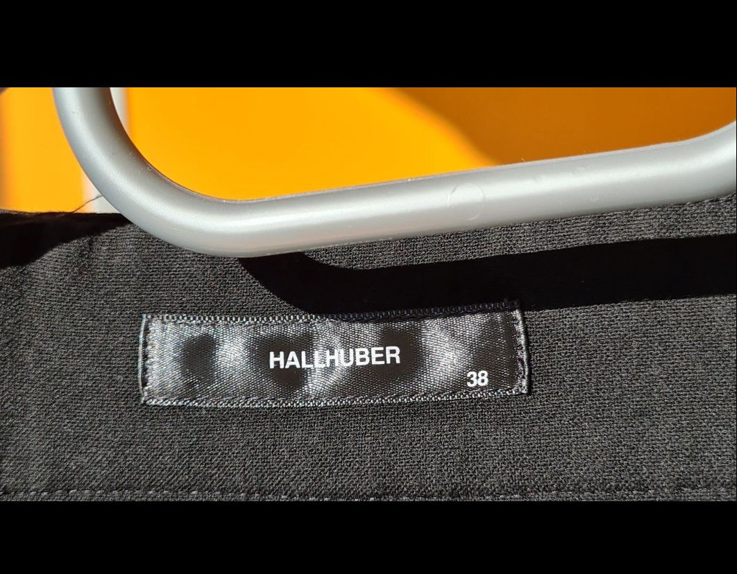 Hallhuber Röcke: Hallhuber Rock – Gebraucht aus Reinach BL von pupa.ball 1