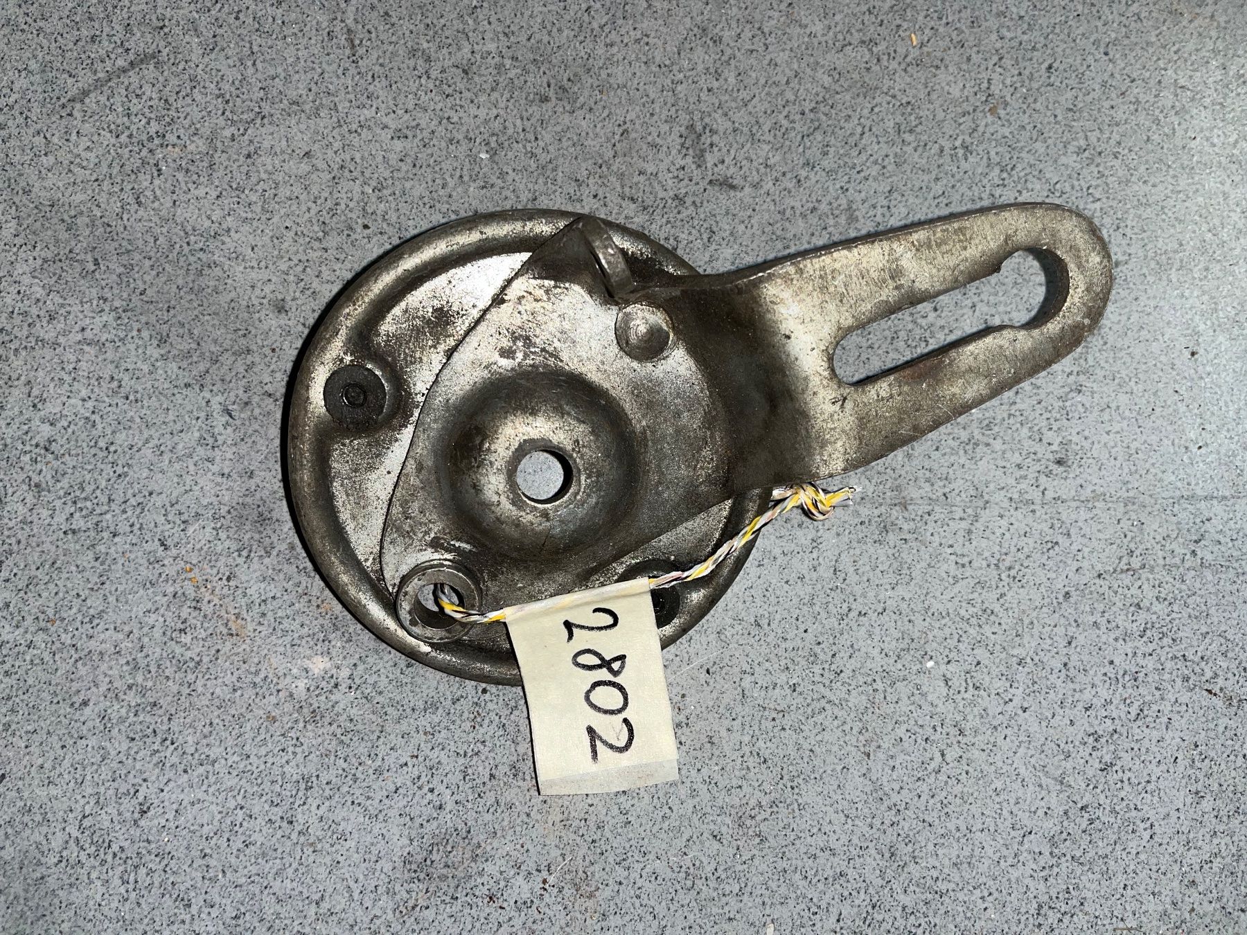 Sachs Parti ricambio per ciclomotori: Sachs Mofa Bremsankerplatte – Usato da Fahrni b. Thun venduto da berger_tuning34