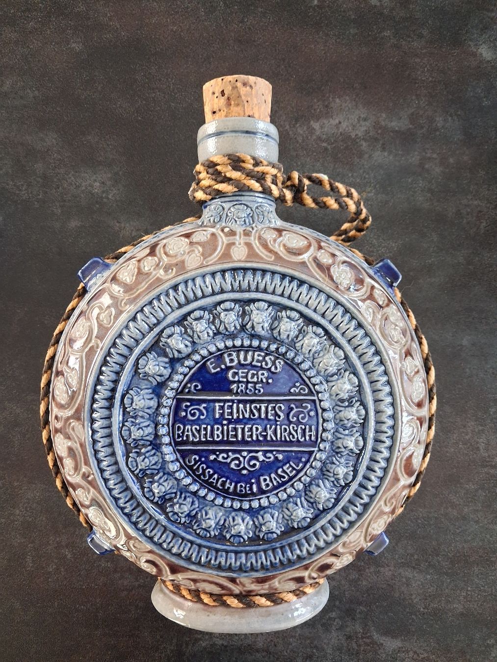 Caraffe: Schweizer Krug Handarbeit, Top Zustand! – Usato da Münsingen venduto da mustang1975 1