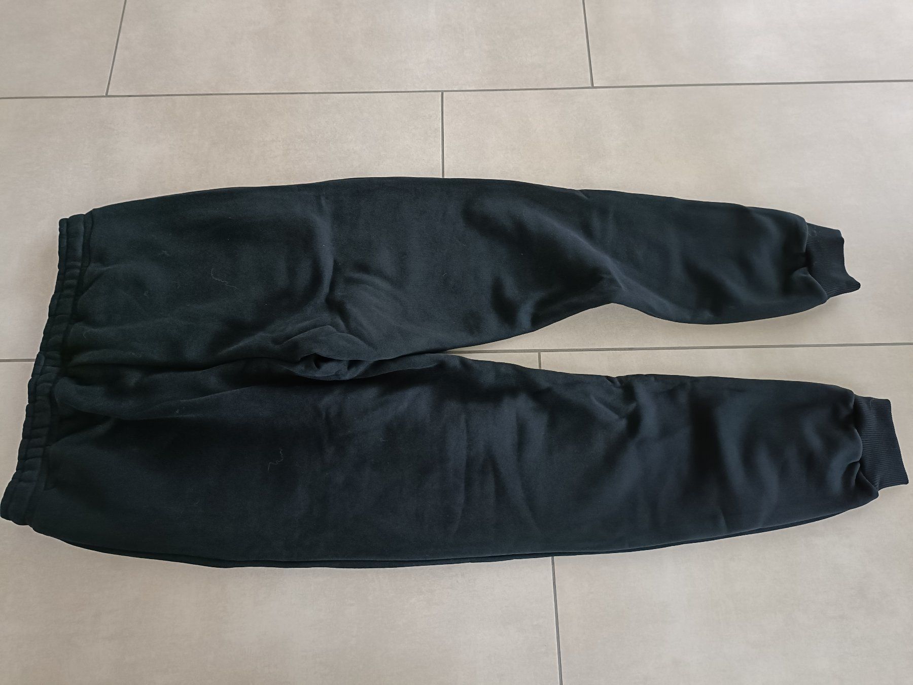 Pantaloni: Herren Jogginghose / Joggers - Grösse S – Nuovo e nell'imballaggio originale da Rickenbach b. Wil venduto da Kth_v8 3