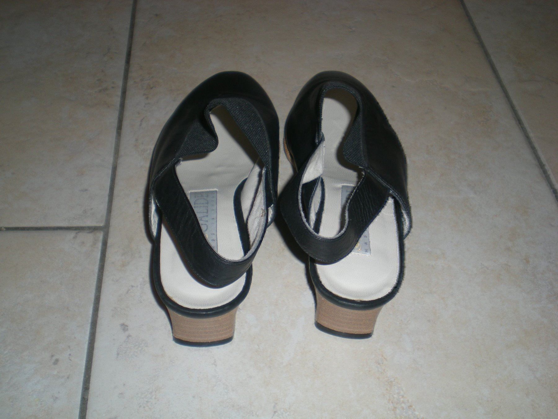 Scarpe da donna: Leder Schuhe Gr.37 NEU! – Nuovo (secondo la descrizione) da Adelboden venduto da Lammhult 2