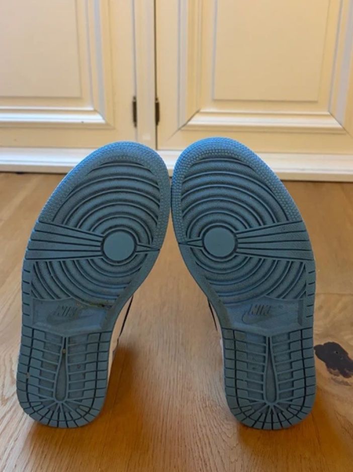 Jordan Herrenschuhe: Nike Air Jordan 1 – Neu (gemäss Beschreibung) aus Volketswil von las_yx59 2