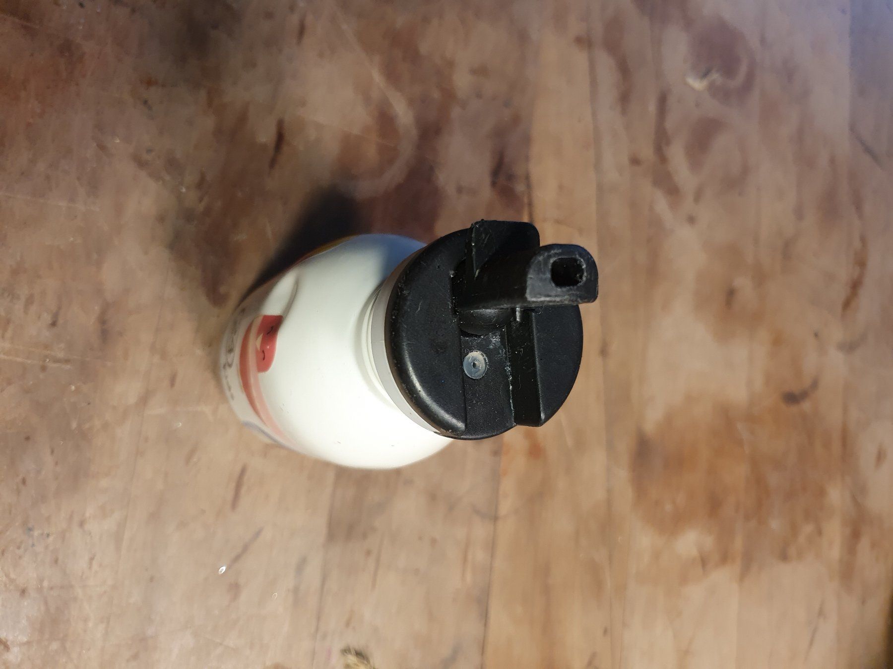 Trinkflaschen & Thermosflaschen: Kindertrinkflasche Alu eine Beule – Gebraucht aus Zürich von loosebone 3