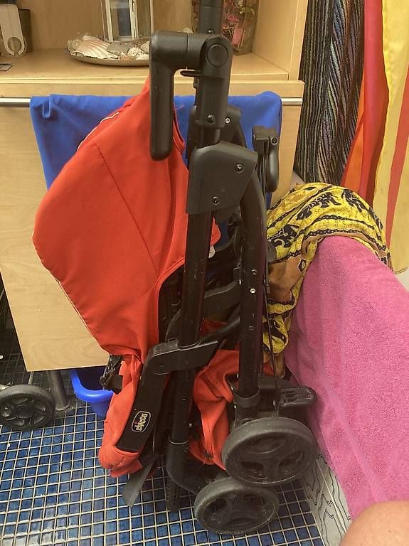 Poussette: Poussette Chicco rouge – D'occasion à Genève par sbo_ks28 4