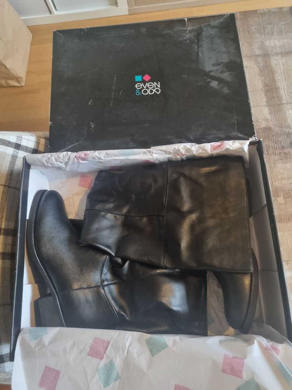 Damenschuhe: Bottes Cuissardes Even&Odd Noires T. 38 – Neu und originalverpackt aus Biel/Bienne von Darthpanda 3
