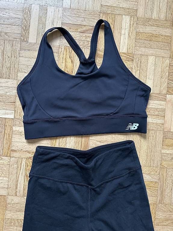 Lotti di vestiti: New Balance Sport Set Gr.M – Usato da Stäfa venduto da DearDarling 2