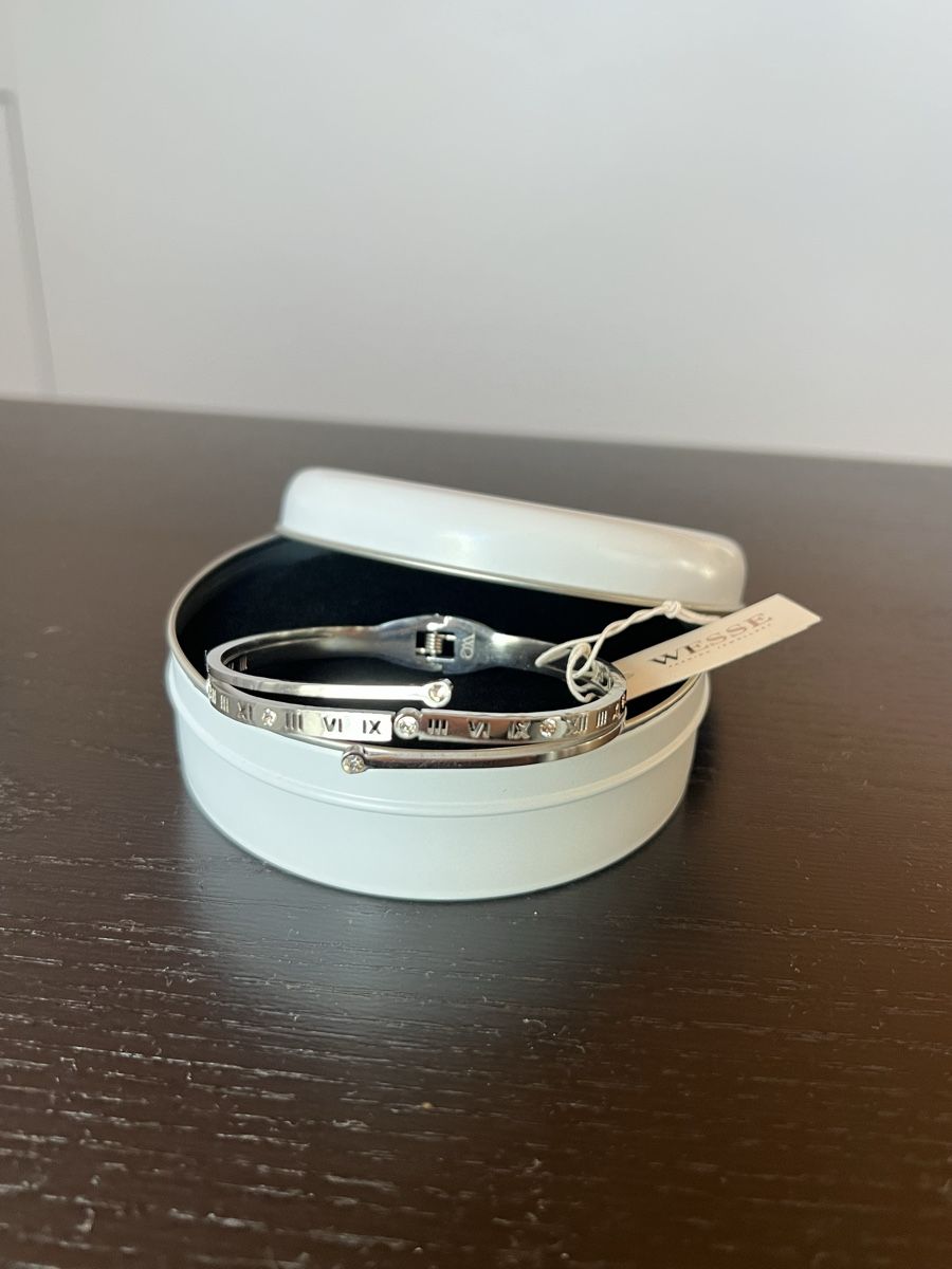 Armbänder & -reifen: WESSE Bangle Bracelet - Gratisversand – Neu (gemäss Beschreibung) aus Frutigen von glnays