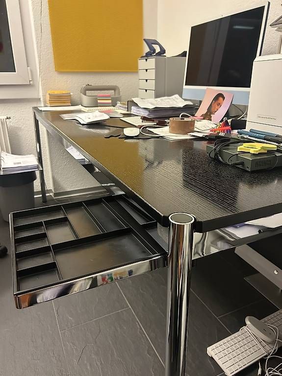 Tische: USM Tisch – Gebraucht aus belp von LaGrandeBellezza 1