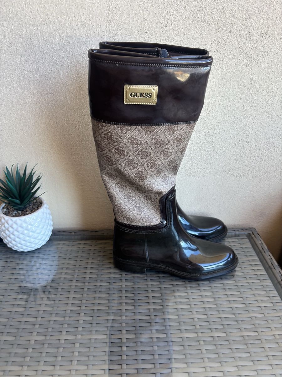 Guess Chaussures femmes: Bottes de pluie Guess – Neuf (Voir description) à Genève par ste_k6dj 2