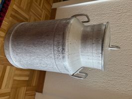 Schöne Milchkanne