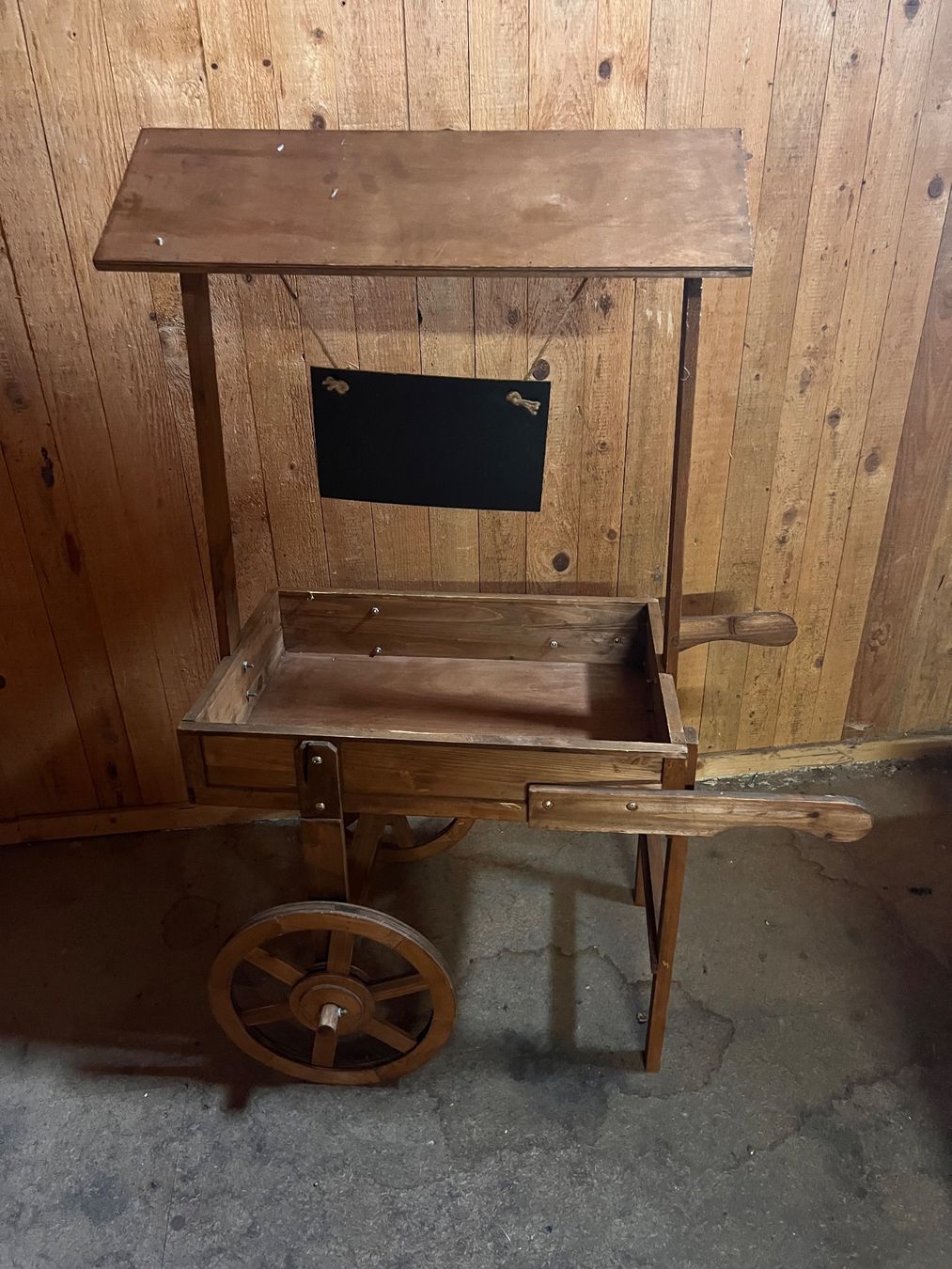 Vasi per fiori: Blumenwagen aus Holz – Usato da Rikon im Tösstal venduto da kevinsche1