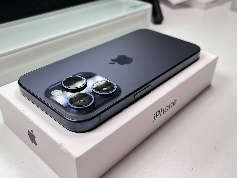 Apple iPhone 15 (128 Go) - Noir Fiche Technique et Prix au Maroc