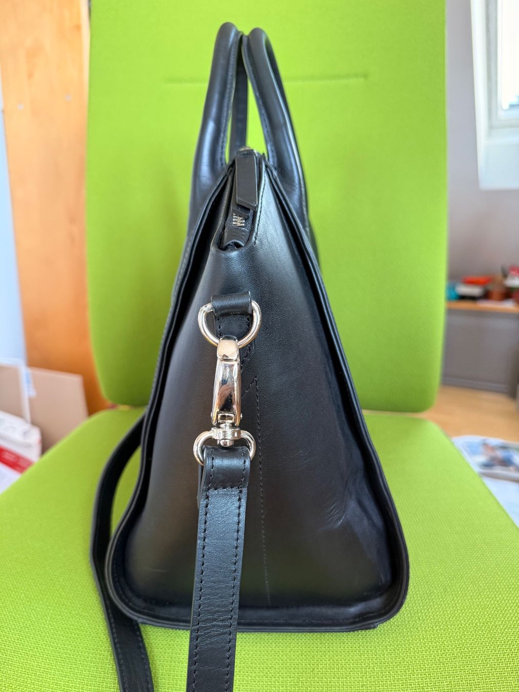 Borse da donna: Tasche von AVECNONO Zürich – Nuovo e nell'imballaggio originale da Frauenfeld venduto da Scleo 2