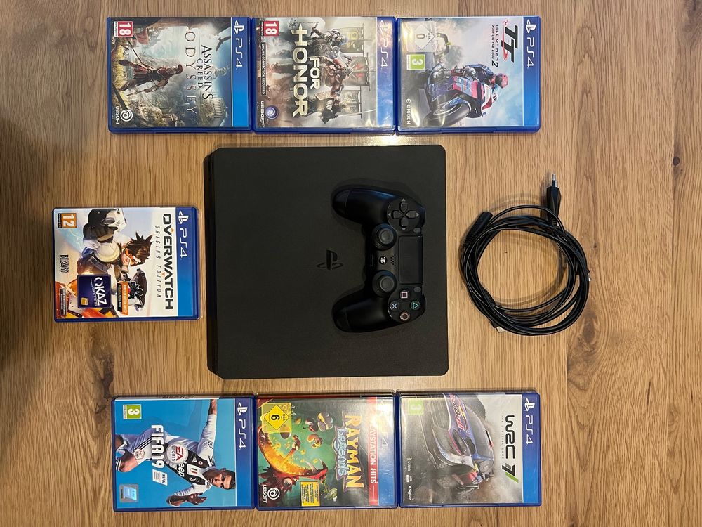 PS4 slim 500GB en très bon etat Kaufen auf Ricardo