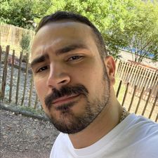 Profile image of Julyen06