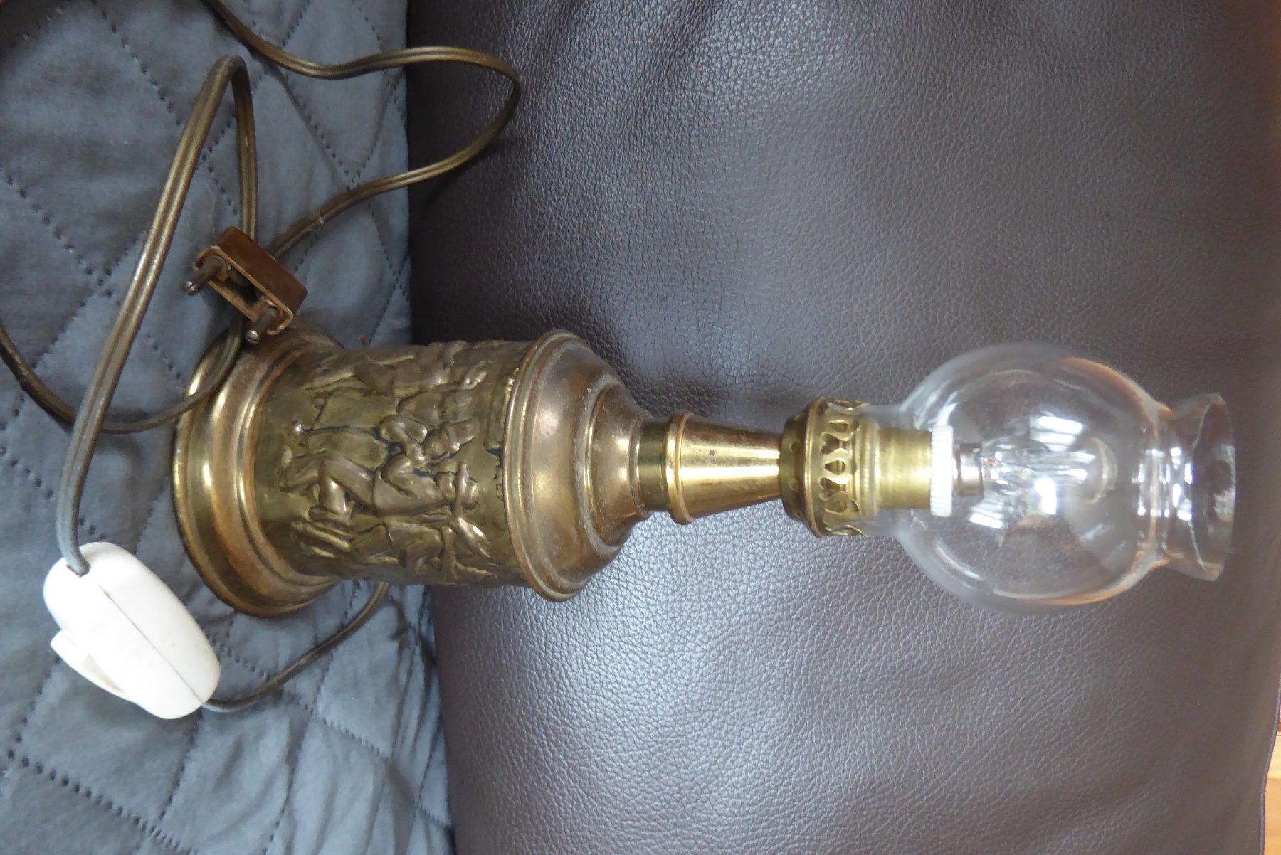 Lampade: Antikes Elektro Lampe klein Messing – Usato da Sargans venduto da Benziner 4
