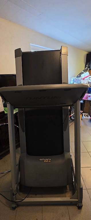 Tunturi Vélos d'appartement: Tapis roulant – D'occasion à Rancate par Chrisbiro 3